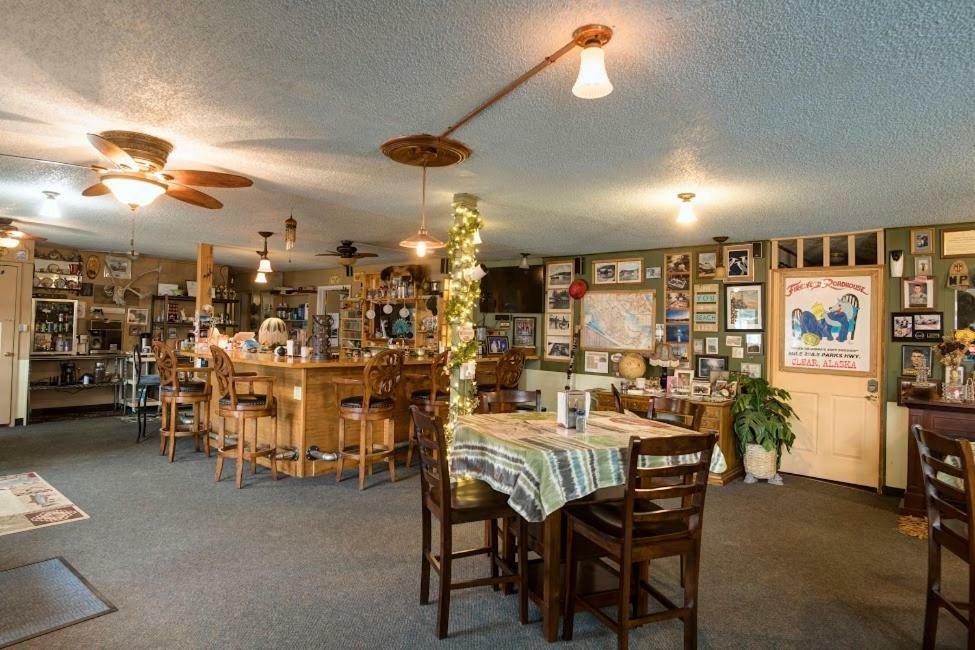 Fireweed Roadhouse Villa Nenana Exteriör bild